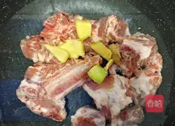 Illustration of how to make spare rib soup 2