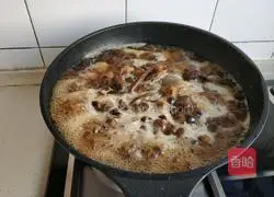 Illustration of how to make braised chicken legs with Agaricus blazei, tea tree mushrooms 12