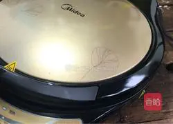 Leftover stuffing from the fermented dough Illustration of how to make cakes 17