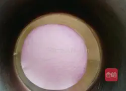 Illustration of how to make purple potato cakes 5