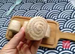 Illustration of how to make red date steamed buns (cut with knife) 9