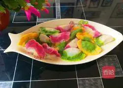 Illustration of how to make colorful dumplings during the Spring Festival 9