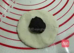 Illustration of how to make mushroom and bean paste buns 5