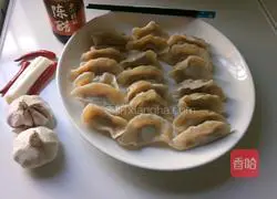 Illustration of how to make dumplings with four fresh fillings 11