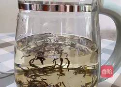 Illustration of how to make lemon iced black tea 2