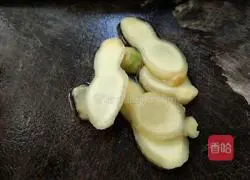 A must-drink soup♥ Crucian carp tofu soup recipe illustration 2