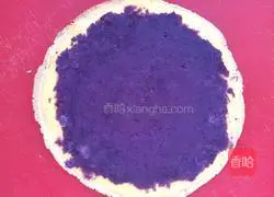 Illustration of how to make egg and purple potato rolls 6