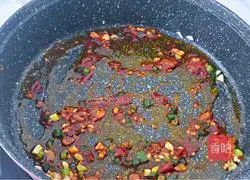 Illustration of how to make beef rolls with enoki mushrooms 9