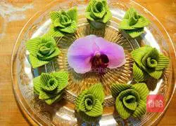 Xinwen Gourmet Spinach and Rose Pastry Recipe Illustration 16