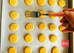 Baby snacks (egg yolk shortbread) recipe illustration 6