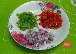 Illustration of how to make prawn cheese pizza 4