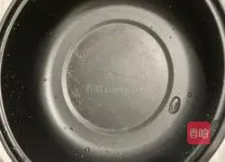 Illustration of how to make Ercai Egg Noodles 1