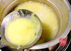 Illustration of how to make fragrant corn juice 6