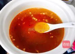 Illustration of how to make small noodles 10