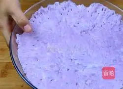 Illustration of how to make purple pot helmets 1