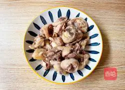 Illustration of how to make fried chicken nuggets with sauce 5