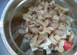 Illustration of how to make egg-and-vegetable pig skin twitching 4