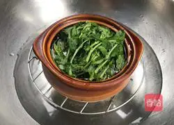 Illustration of making mugwort leaf tofu soup 6