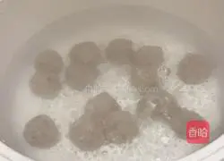 Beef Ball Lettuce Soup Recipe Illustration 2