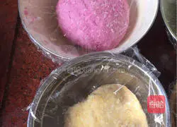 Illustration of how to make flowering steamed buns 2