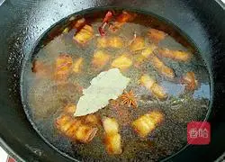 Illustration of how to roast pork with tea tree mushroom 9