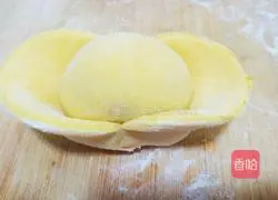 Illustration of how to make Yuanbao bean paste buns 12