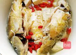 Illustration of how to make fish and tofu soup 8