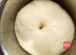 Illustration of how to make meat buns 5