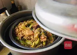 Illustration of home-style steamed noodles 10