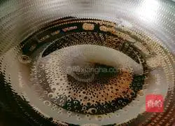 Illustration of how to make soft-shell turtle, red dates and winter melon soup 9