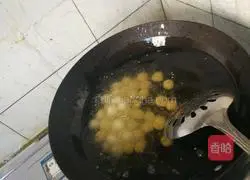 Illustrations of How to Smile 11