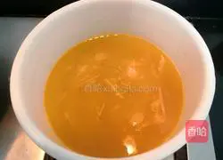 Illustration of making crab paste soup 10