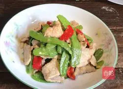 Snow peas Illustration of how to stir-fry lean meat 16