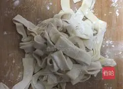 Illustration of kidney bean hand-rolled noodles 18