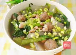Winter Melon, Vegetable, Peanut and Beef Meatball Soup Illustration 18