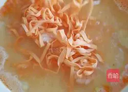 Illustration of how to eat carrot and hand-made noodles 11