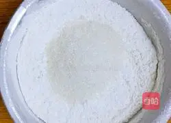 Illustration of how to make rose steamed buns 2