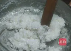 Illustration of how to make shrimp dumplings, rice flour, fruit and chicken crown dumplings 4