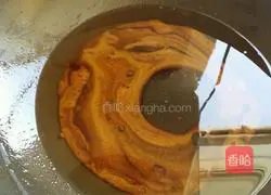 Illustration of how to make large plate chicken 4