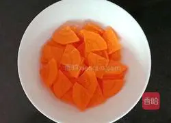 Illustration of how to make egg yolk and tofu noodles (baby complementary food) 1