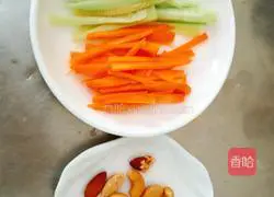 Illustration of how to make refreshing noodles 3