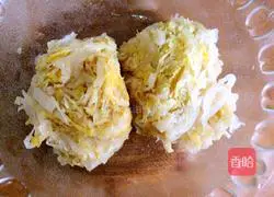 Stewed Pork Ribs with Sauerkraut Illustration of how to do it 1