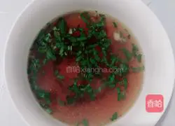 Illustration of how to make clear soup noodles