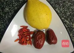 Illustration of how to make Peach Gum, Lotus Seed and Tremella Soup 6