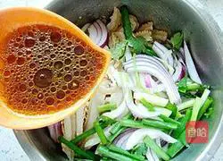 Illustration of how to make cold shredded tripe 6