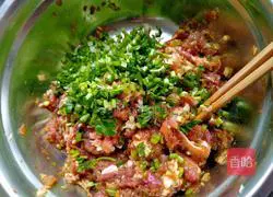 Illustration of how to cook Weifang pork roast 2