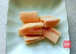 Pork Ribs and Lotus Root Soup Practice illustration 3