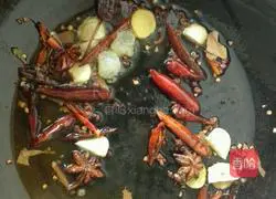 Illustration of Braised Beef Noodles 5