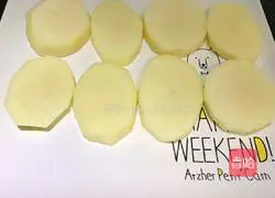 Illustration of how to make potato noodles with sesame sauce 2