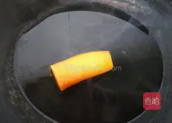 Illustration of how to make cold shredded chicken 8